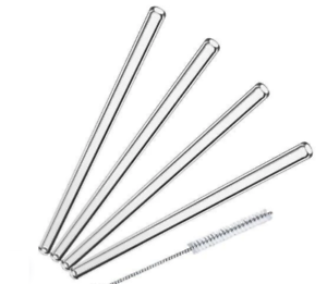 6 cannucce in vetro borosilicato con spazzola per la pulizia - cannucce riutilizzabili durevoli e senza plastica - lunghezza 20cm e diametro 8mm 6 cannucce in vetro borosilicato con spazzola per la pulizia - cannucce riutilizzabili durevoli e senza plastica - lunghezza 20cm e diametro 8mm